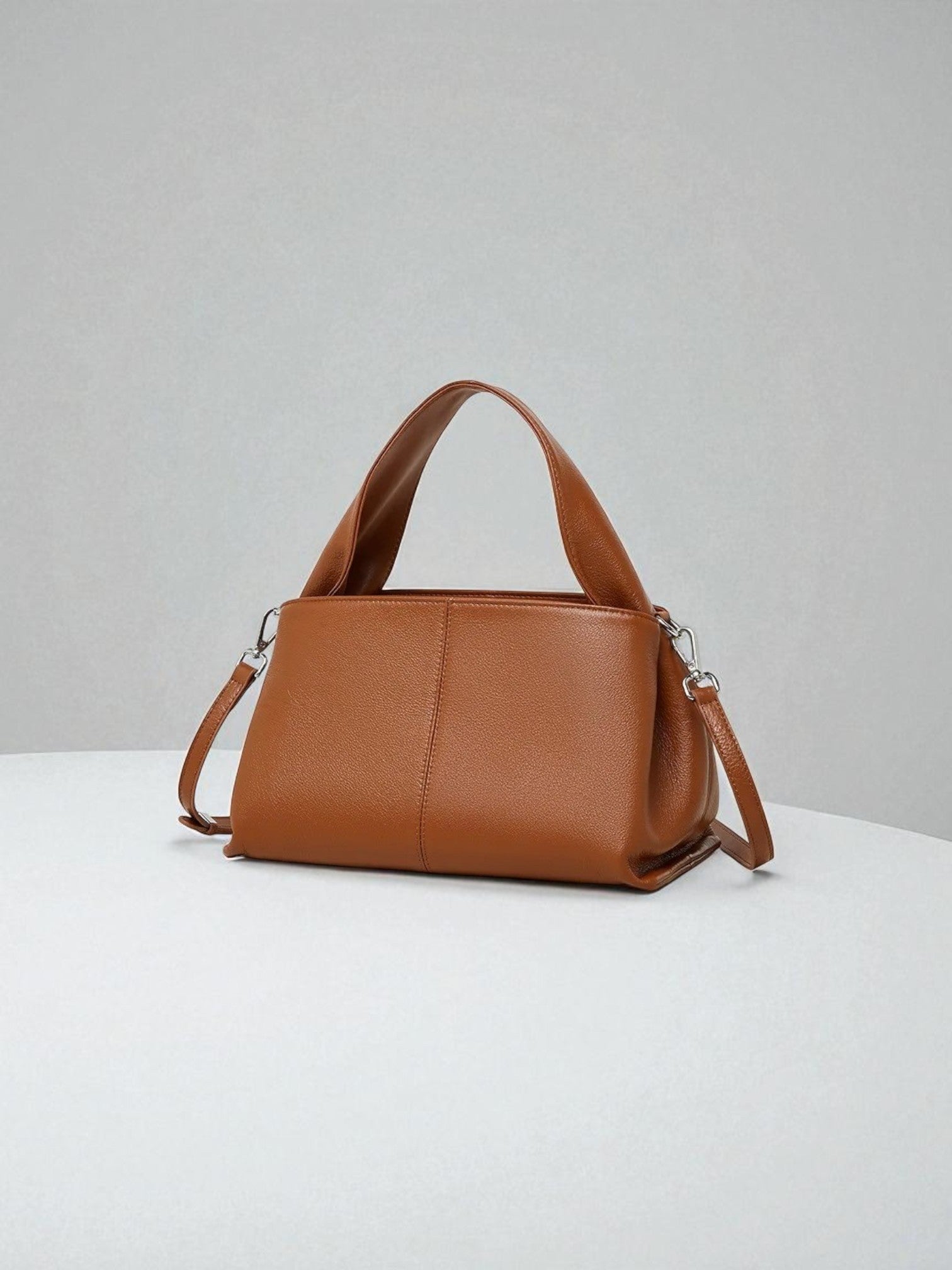 Delta Messenger Bag Genuine Leather
