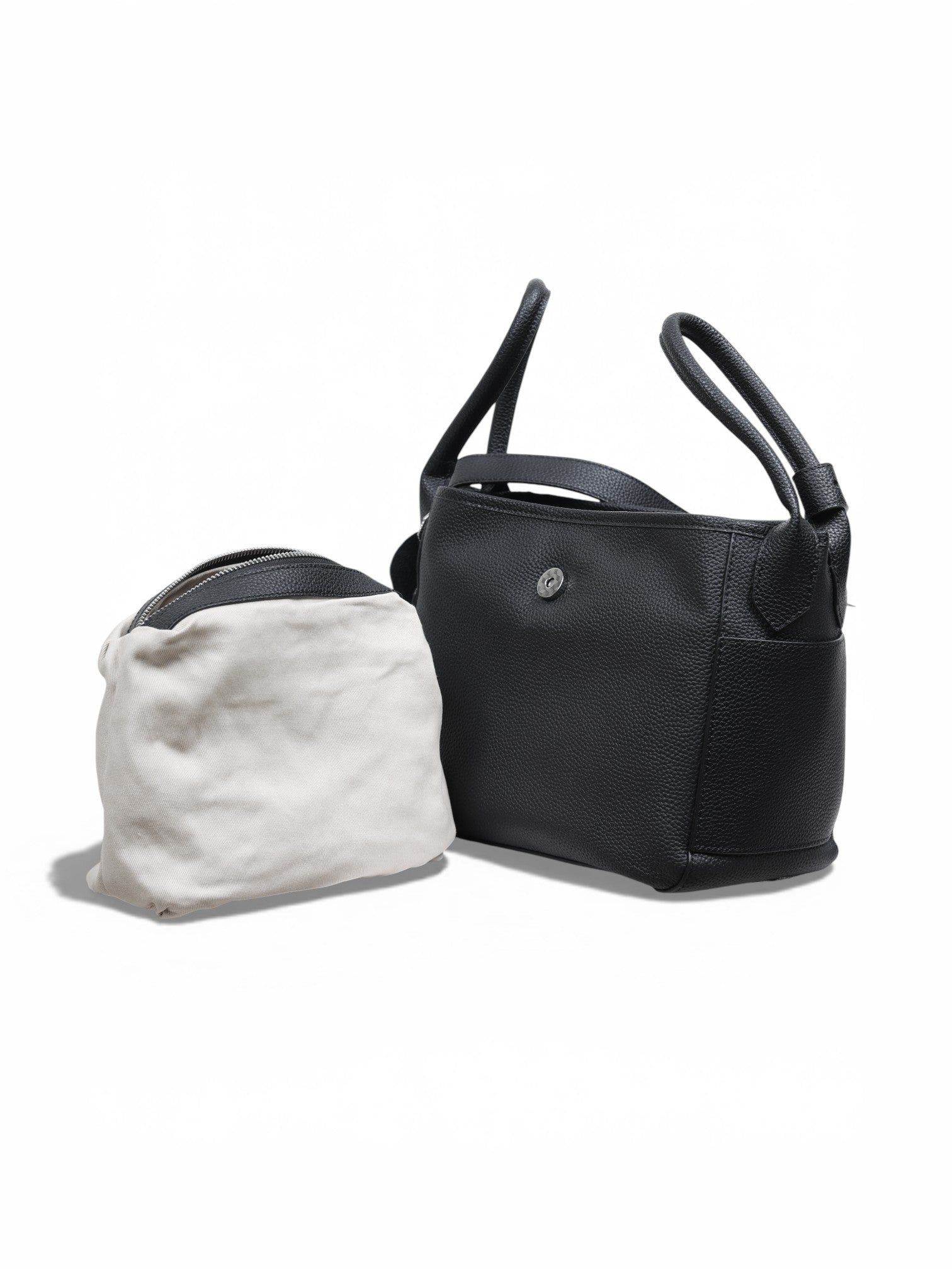 Alaiya Bucket Shoulder Bag