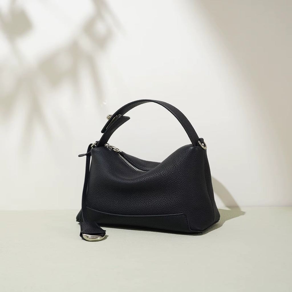Evora Leather Hand Bag